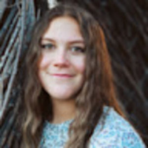 Meet your Posher, Alicia